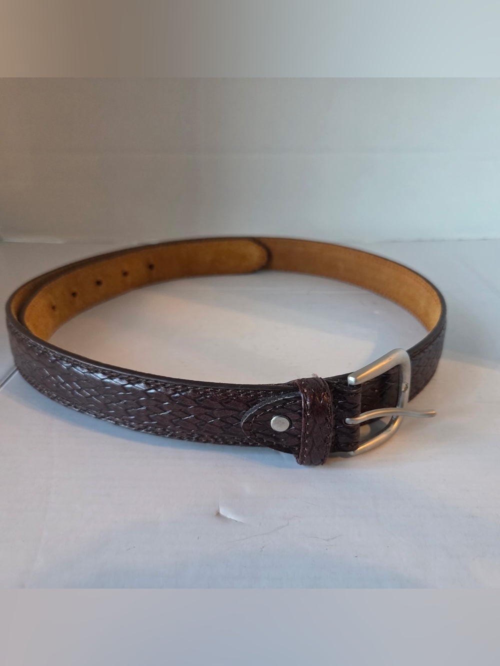 Men’s Genuine Leather Belt Size 42 Braided Style Brown